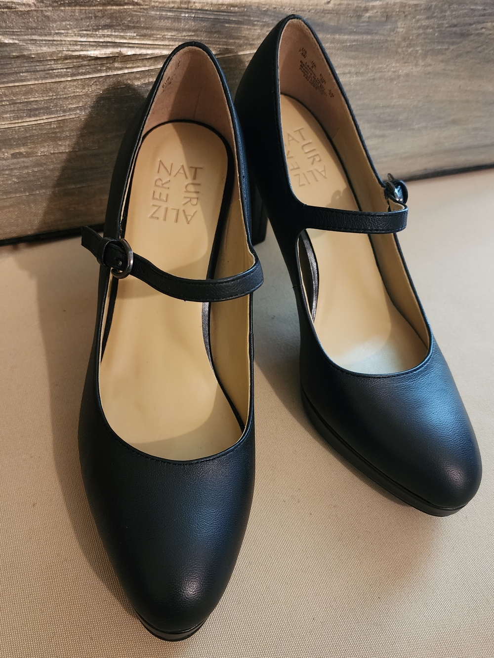 Naturalizer Talissa Black Leather Mary Jane Pumps, Custom Ordered Size 7.5N